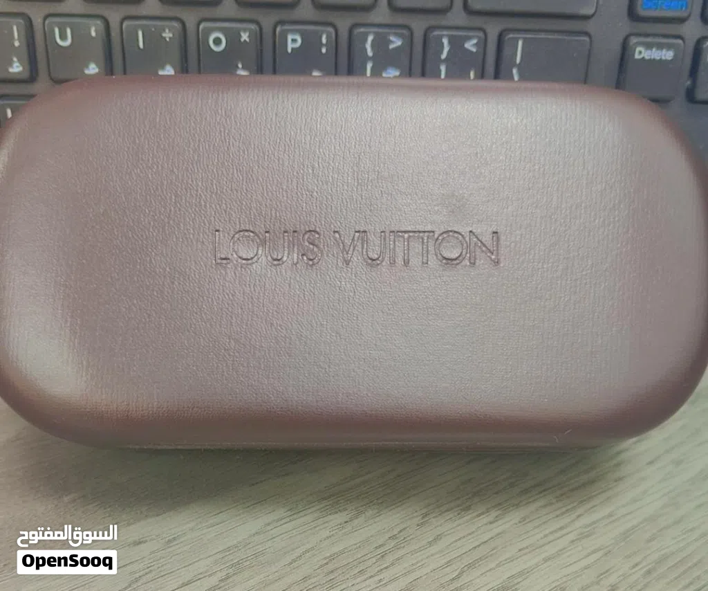 LOUIS VUITTON SUN GLASS