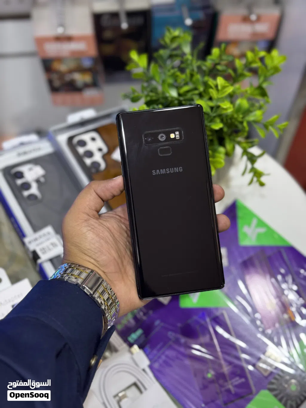 عرض خاص : Samsung Note 9 128gb هاتف نظيف جدا بحالة ممتازة جدا مع ضمان و ملحقات و بأقل سعر