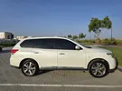 Nissan ‏Pathfinder ‏SV ‏2016