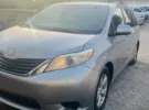 Toyota ‏Sienna ‏LE ‏2011