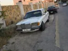 مرسيدس بنز ‏الفئة-E ‏E 200 ‏1976