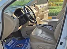 Nissan ‏Pathfinder ‏SV ‏2016