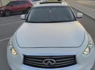 Infiniti ‏Q70 ‏Standard ‏2014