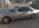 مرسيدس بنز الفئة-E E 200 1998