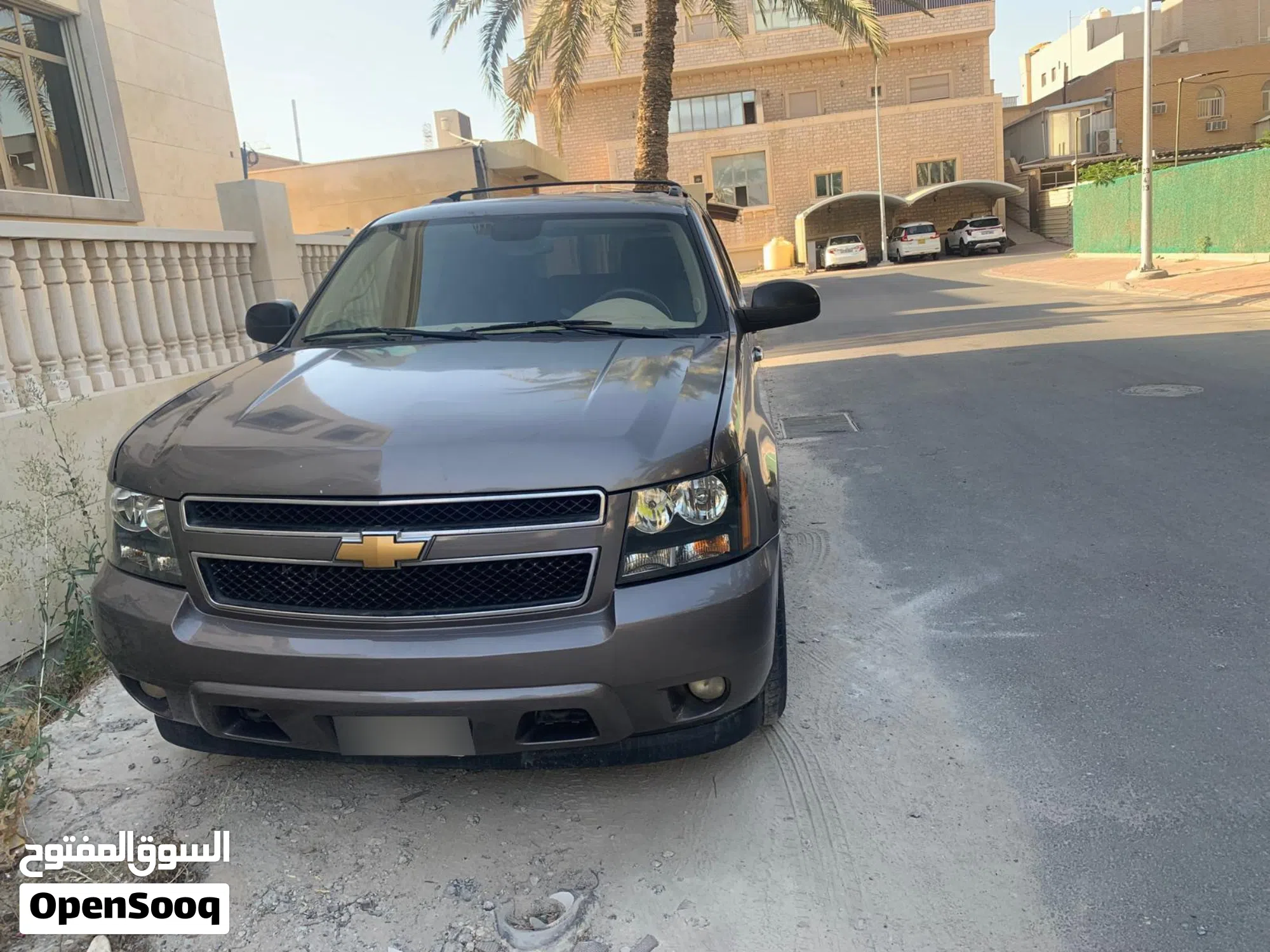 2012 شيفروليه تاهو LT - SUV عائلية موثوقة - image 1