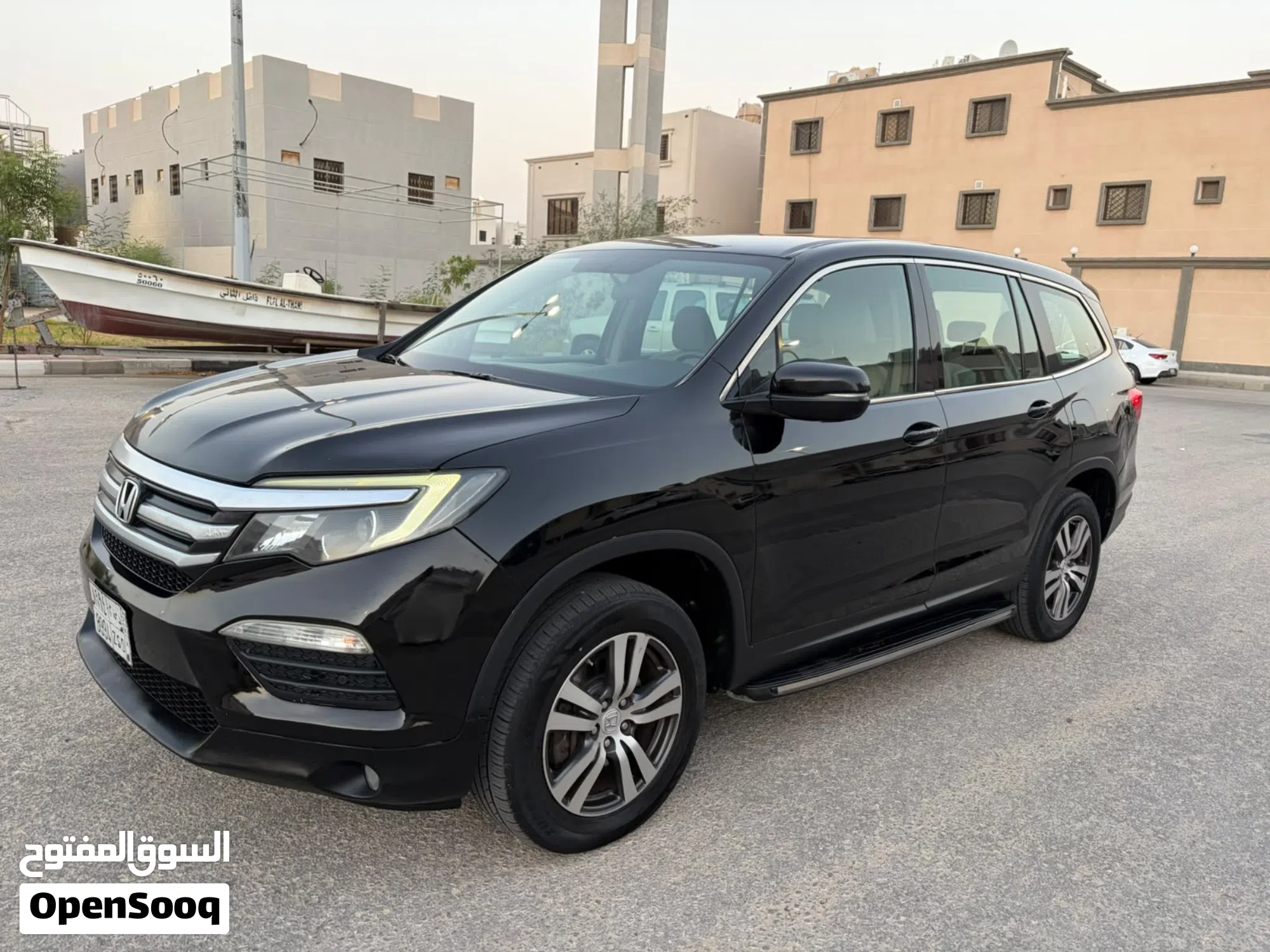 هوندا بايلوت EX-L AWD موديل 2017 للبيع في الدمام - image 1