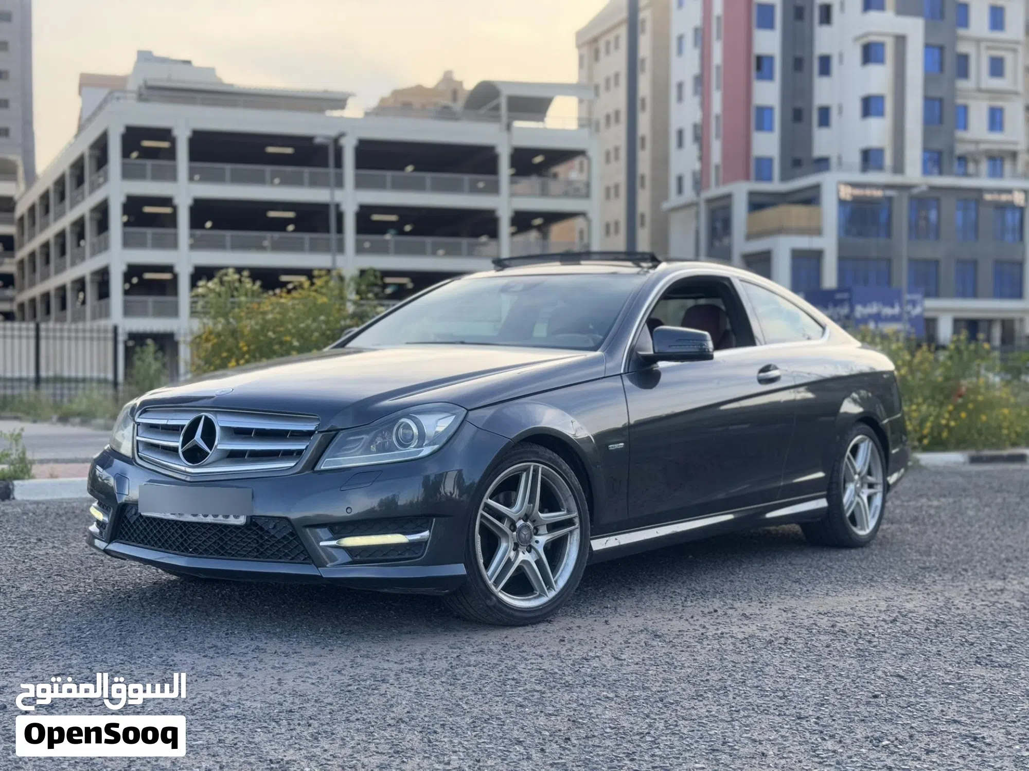 مرسيدس بنز الفئة C 250 كوبيه 2012 للبيع - image 1