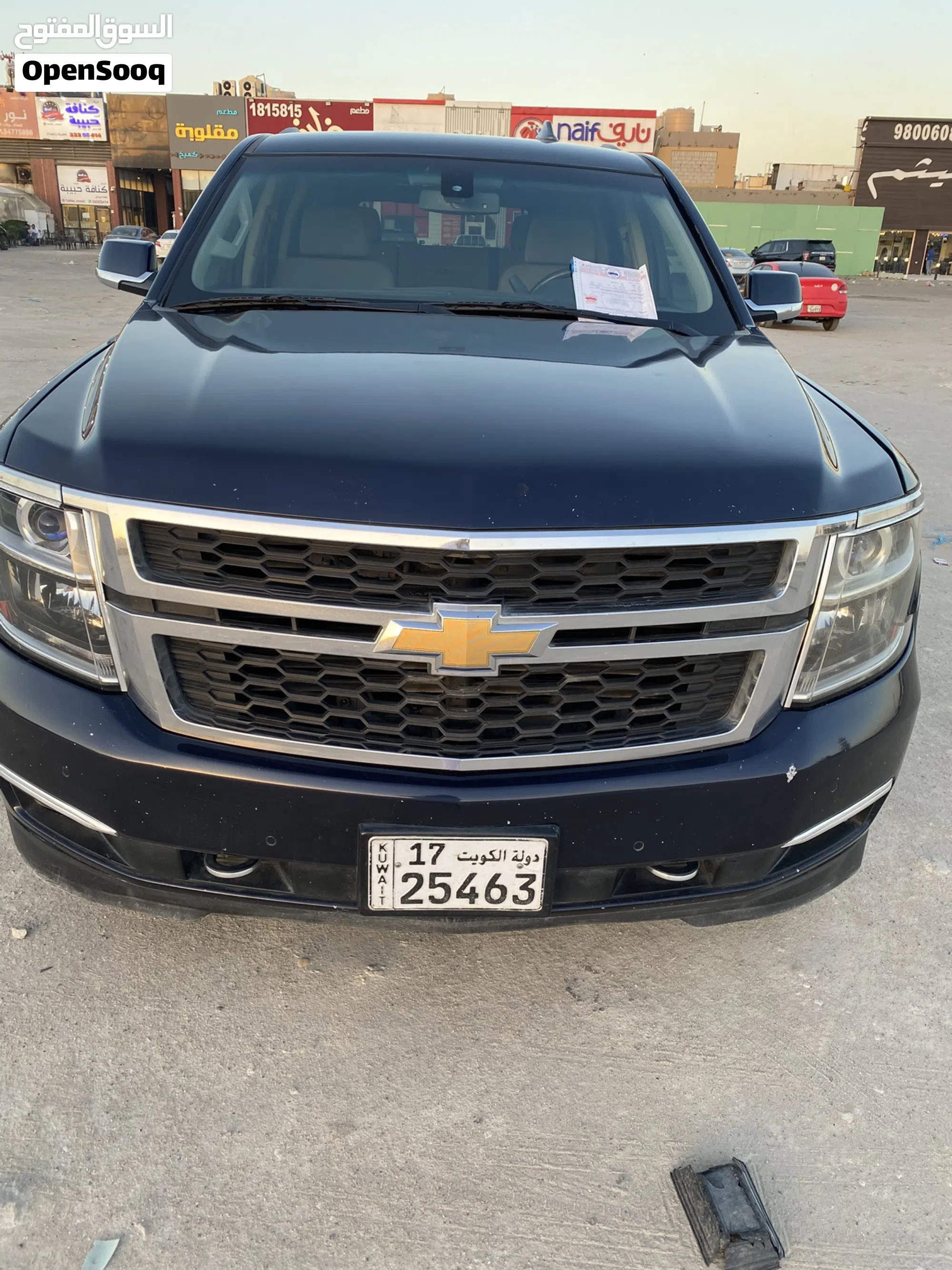 2020 شيفروليه تاهو LS - سيارة SUV واسعة وموثوقة - image 1