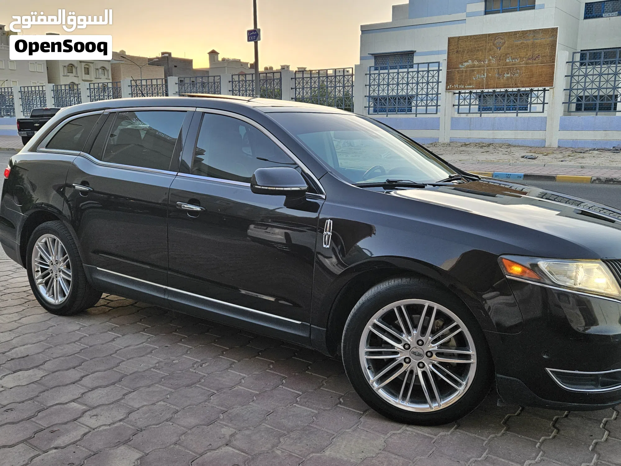 فورد اخرى سيدان 2014 بحالة ممتازة - image 1