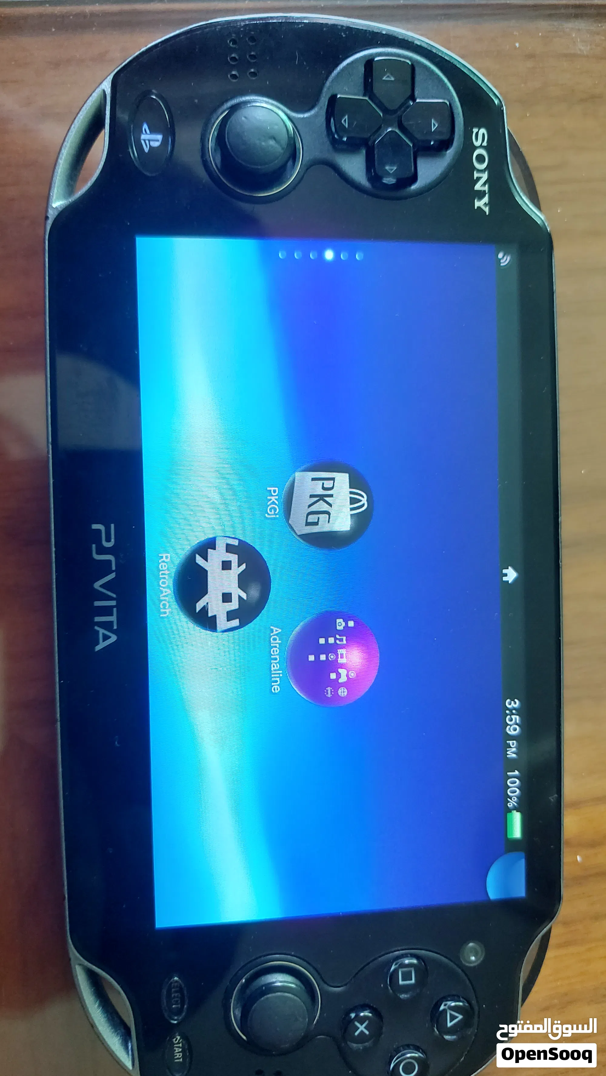 ps-vita-1000-246495189