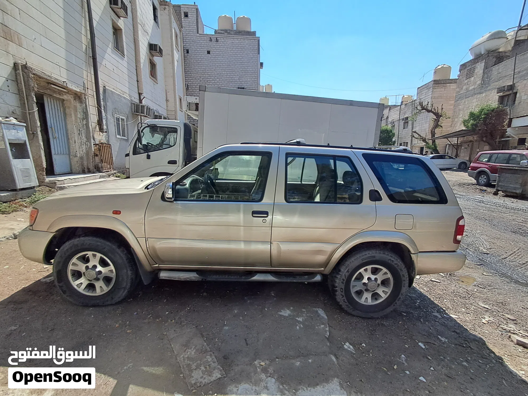 2001 نيسان Pathfinder