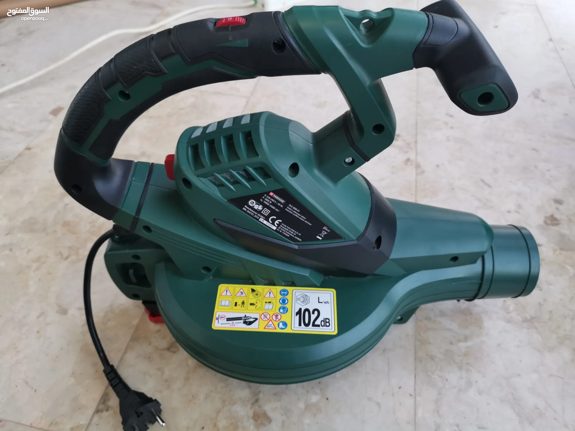 Parkside Electric Leaf Blower and Vacuum 55L Leaf Compartment PLS 3000