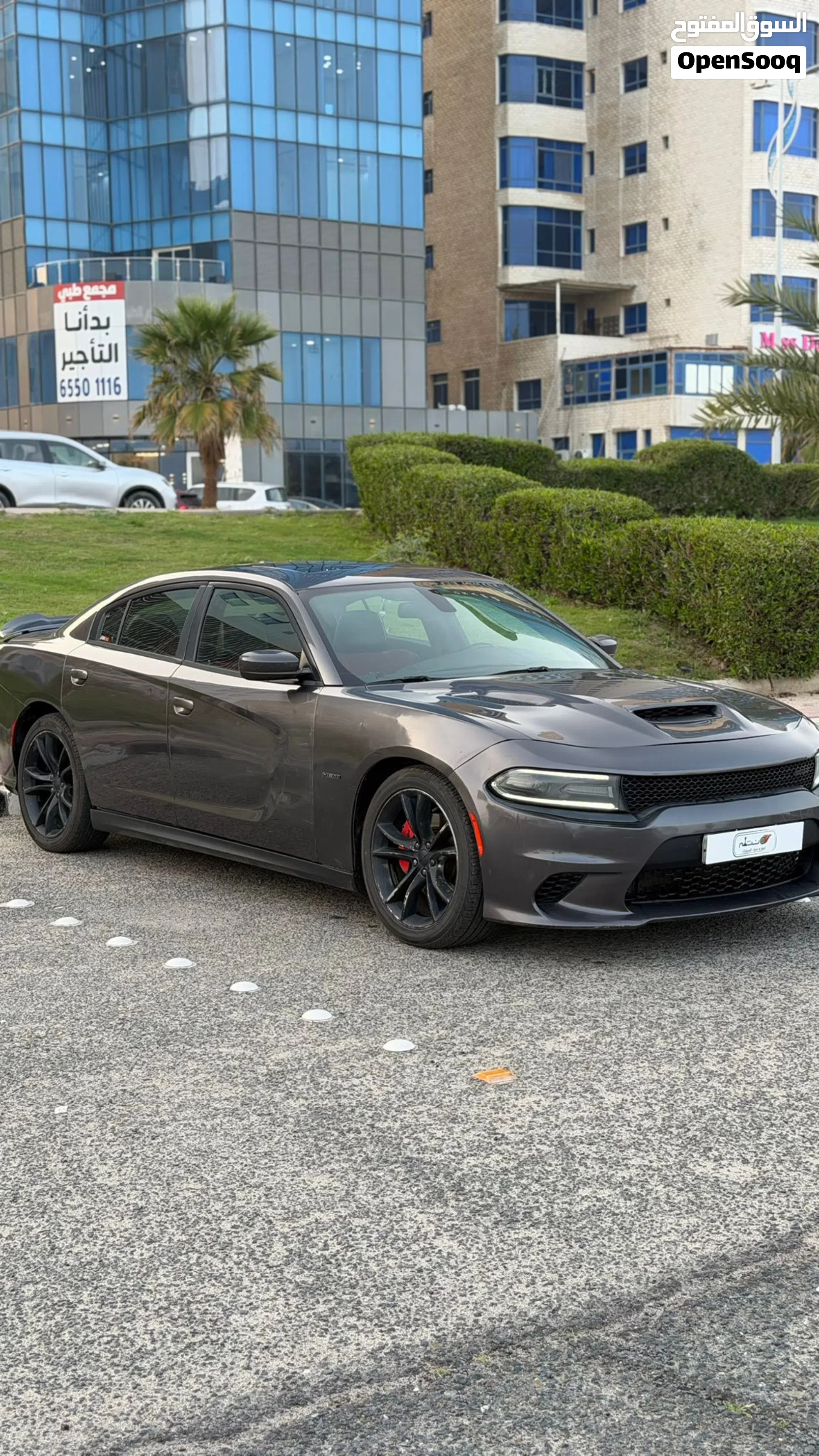 2015 دودج تشارجر R/T - سيدان عالية الأداء - image 1
