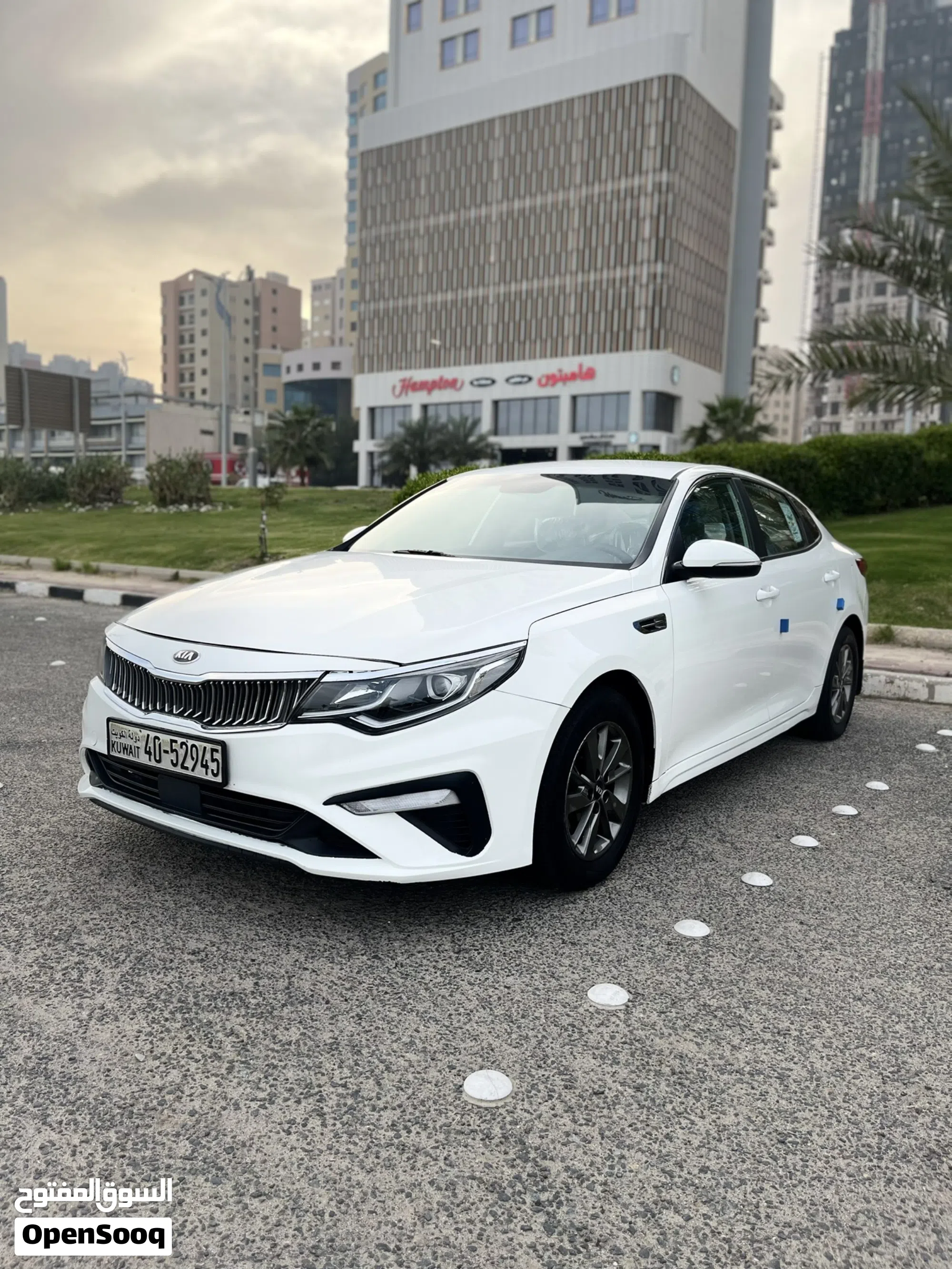 كيا اوبتيما موديل 2018 صبغ وكالة 4 سلندر بحالة جدا ممتازة شرط الفحص