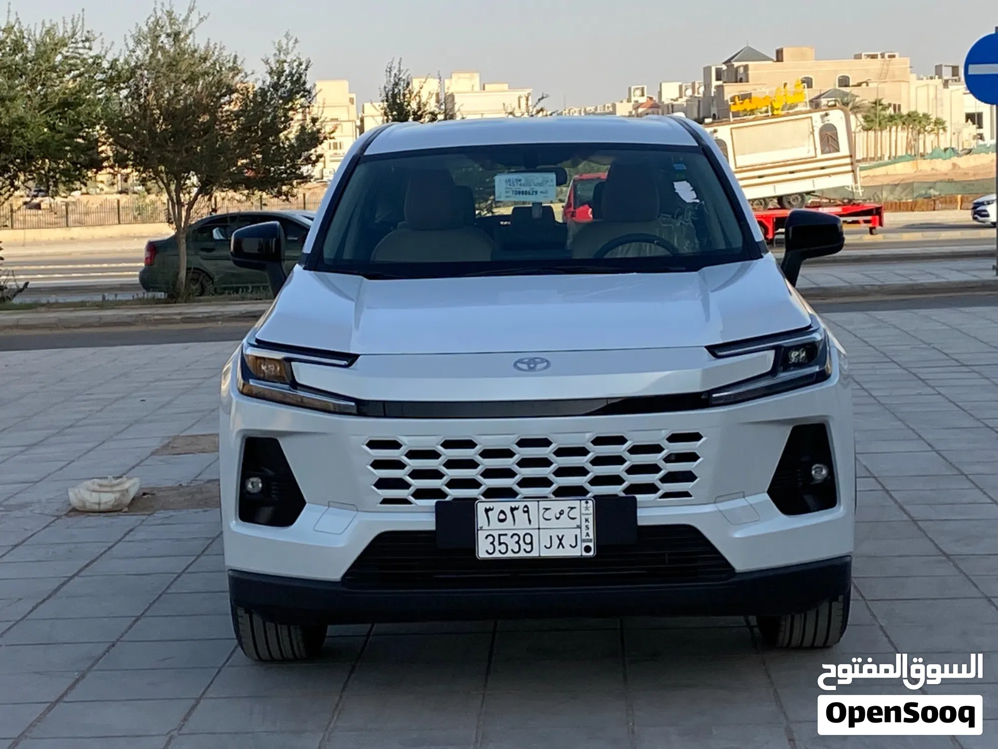 تويوتا راف 4 ستاندرد 2026 متاحة في الرياض - image 1