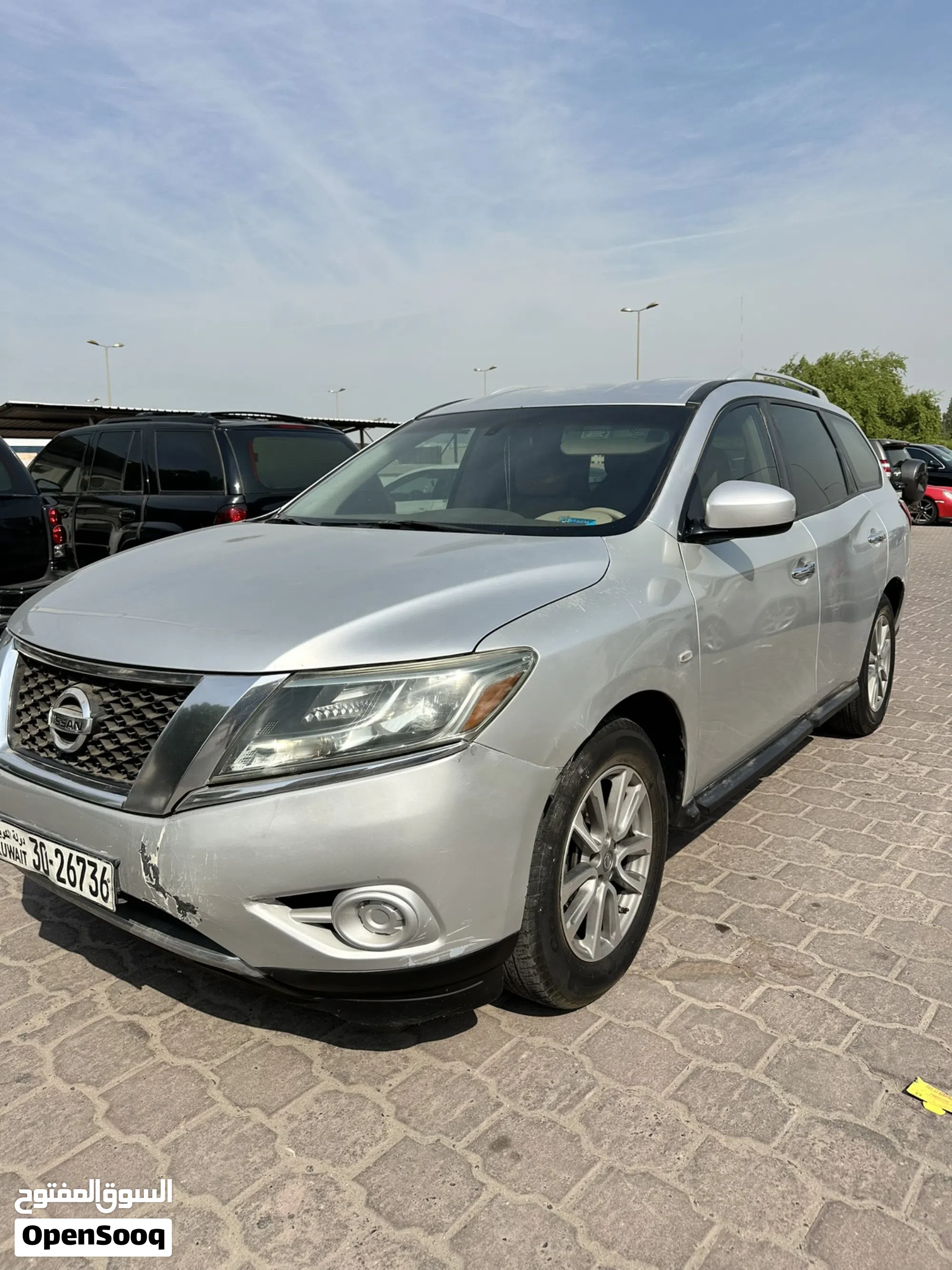 2013 نيسان Pathfinder