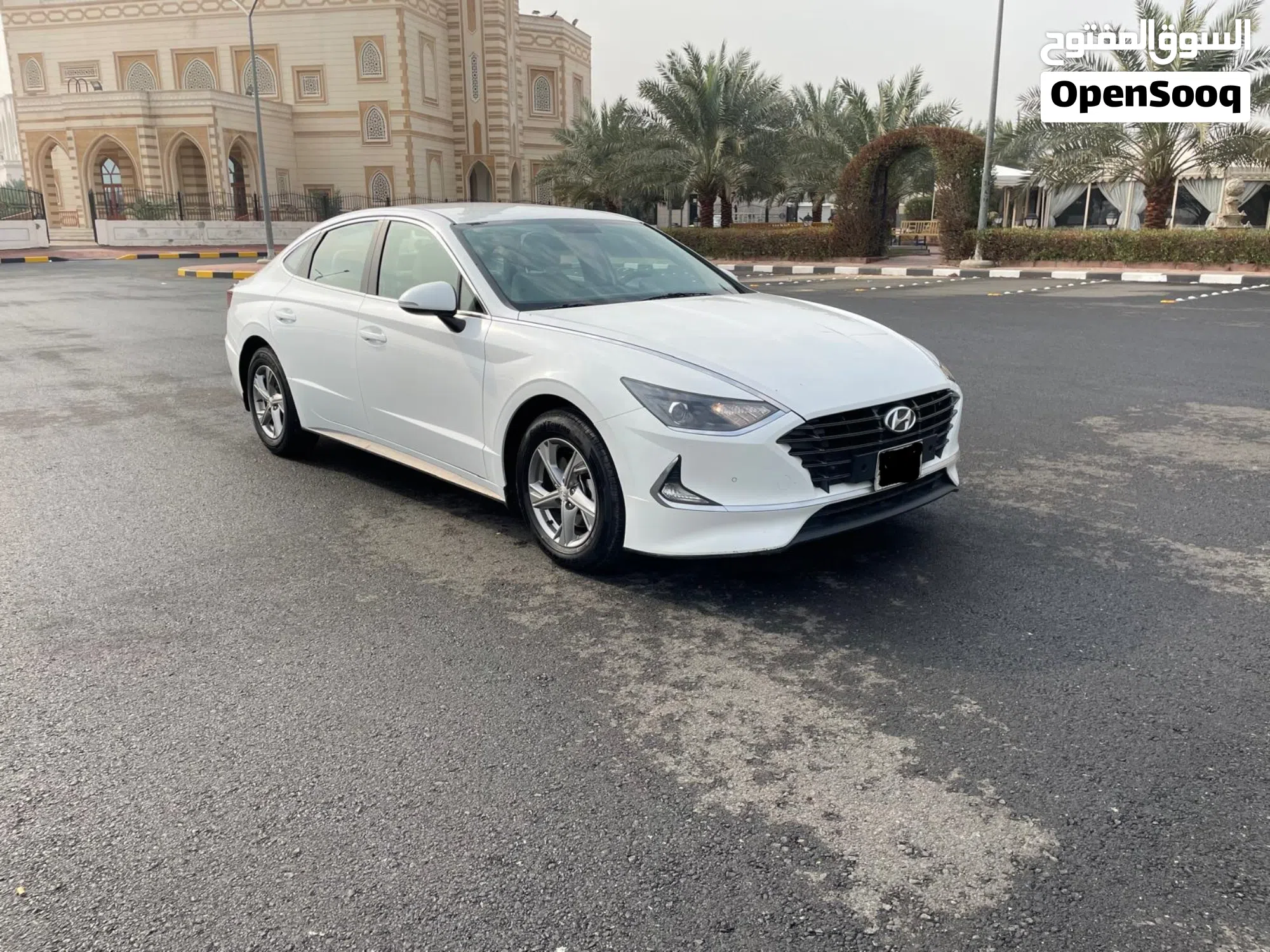 هيونداي سوناتا Standard موديل 2023 للبيع في الكويت - image 1