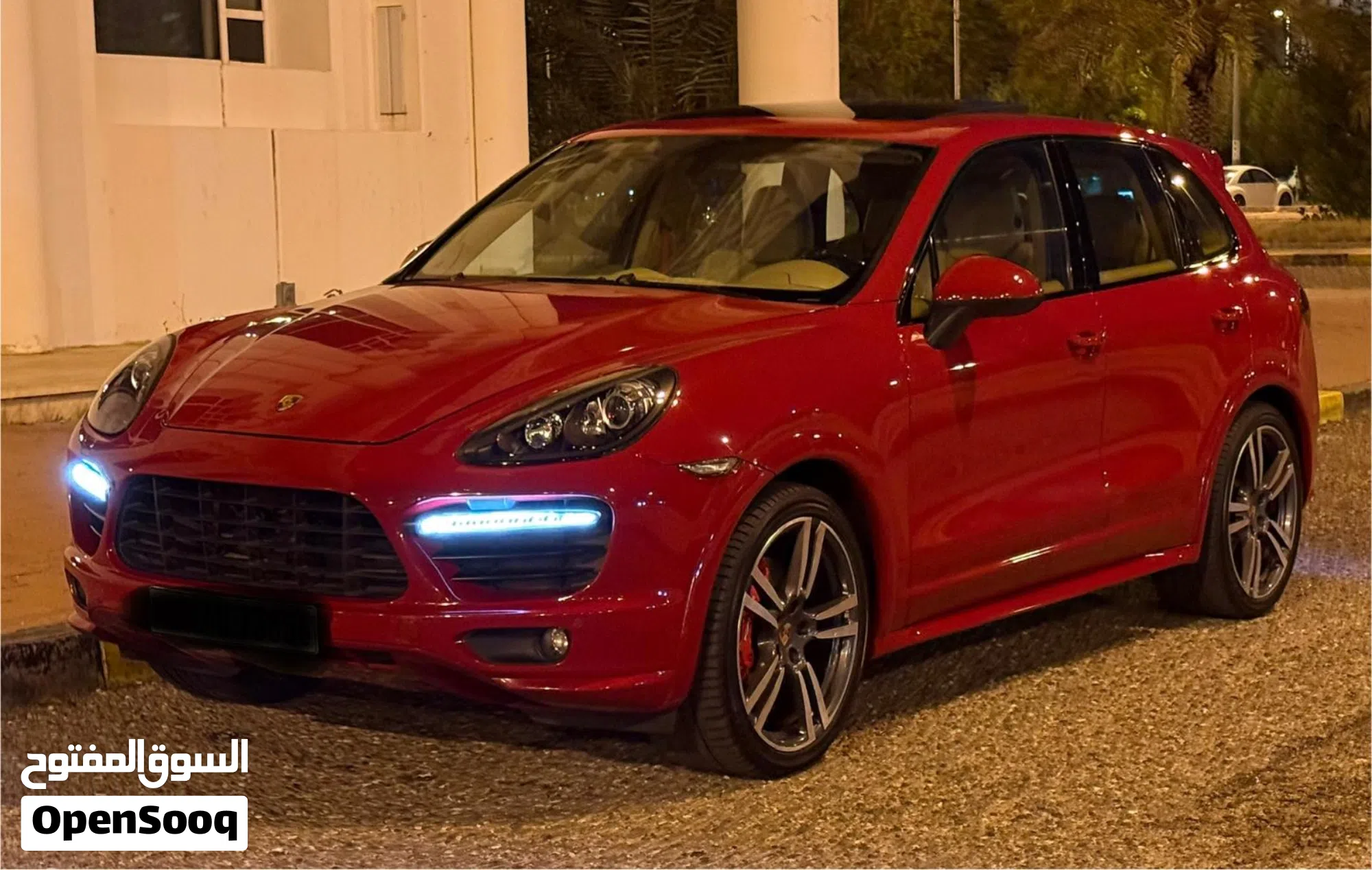 بيعة سريعة بورشه كايين GTS (بحالة الوكالة)