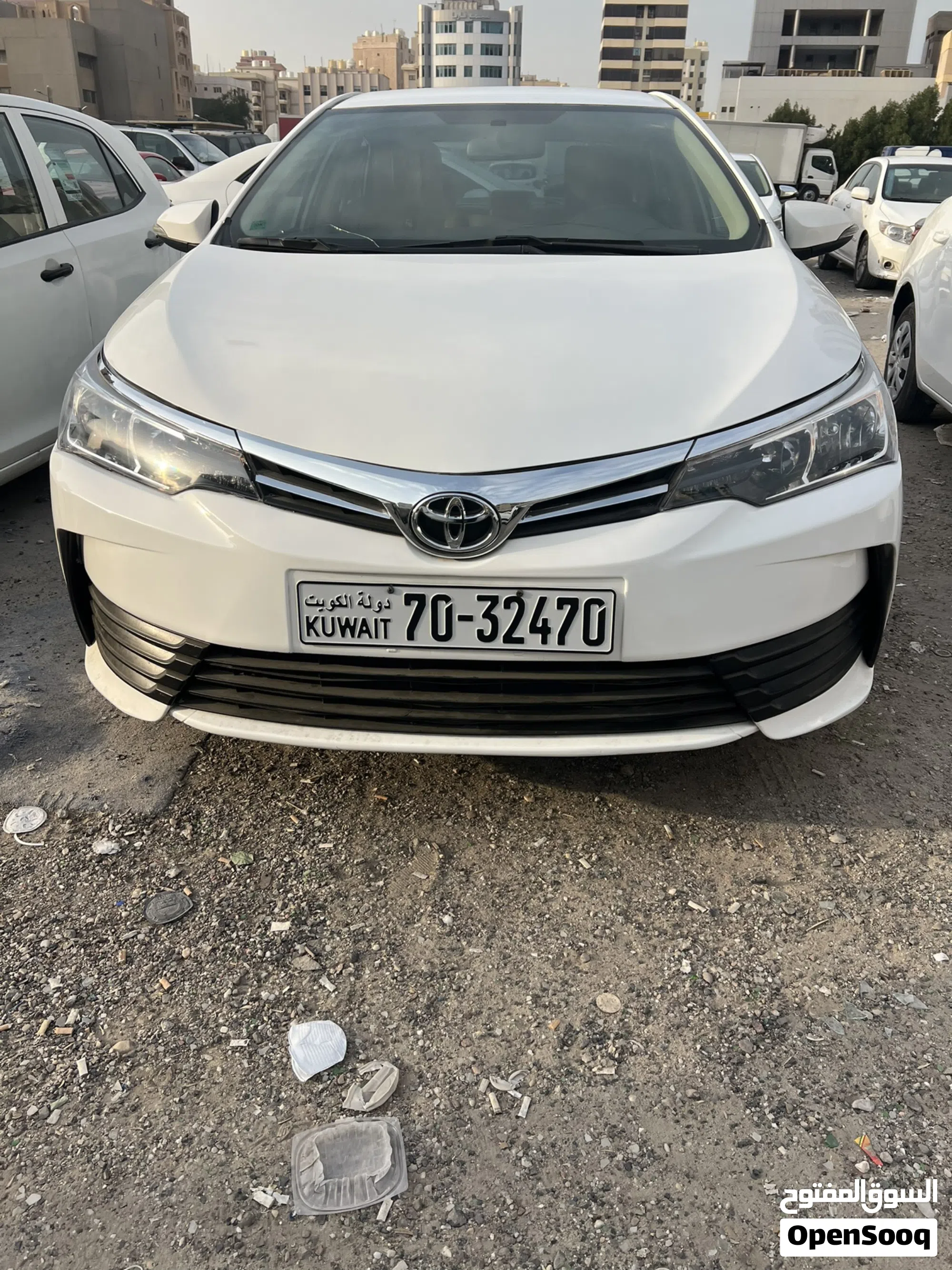 تويوتا كورولا XLI 2018: سيدان موثوقة للبيع - image 1