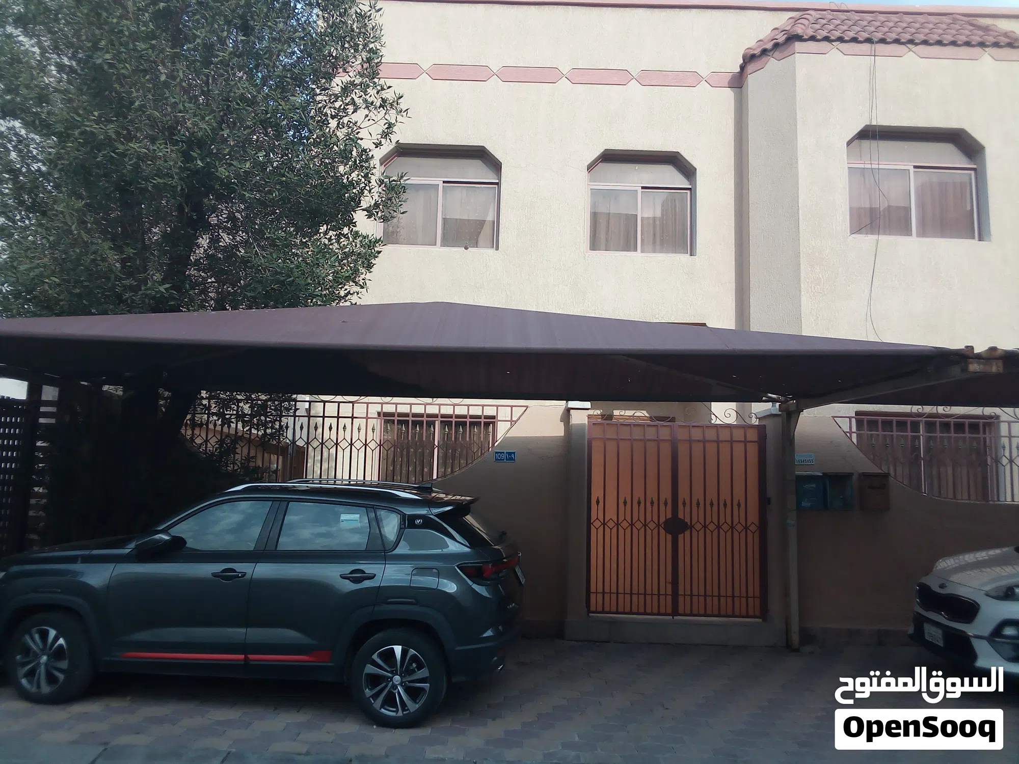 بيت للبيع للوافيدين