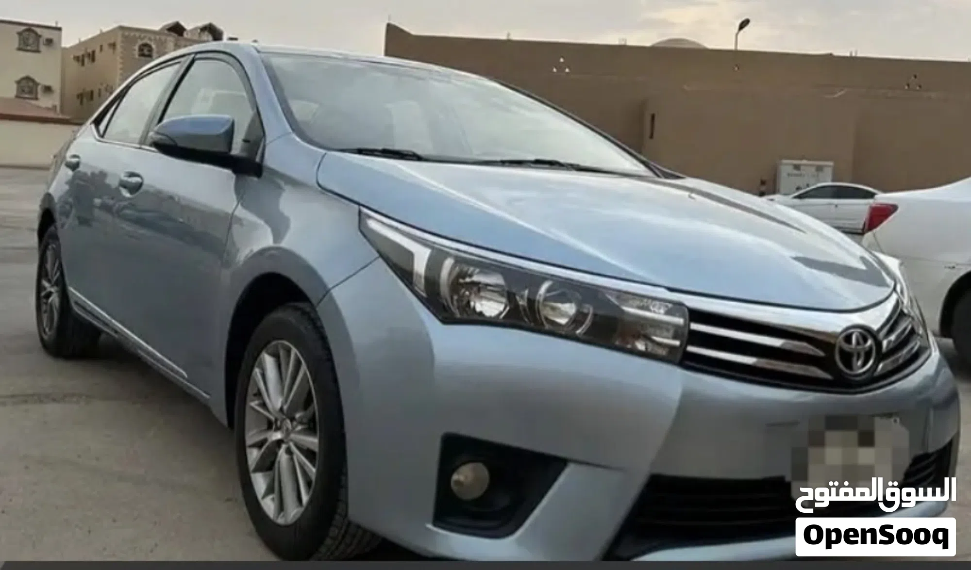 تويوتا كورولا XLI 2015 - سيدان موثوقة للبيع - image 1