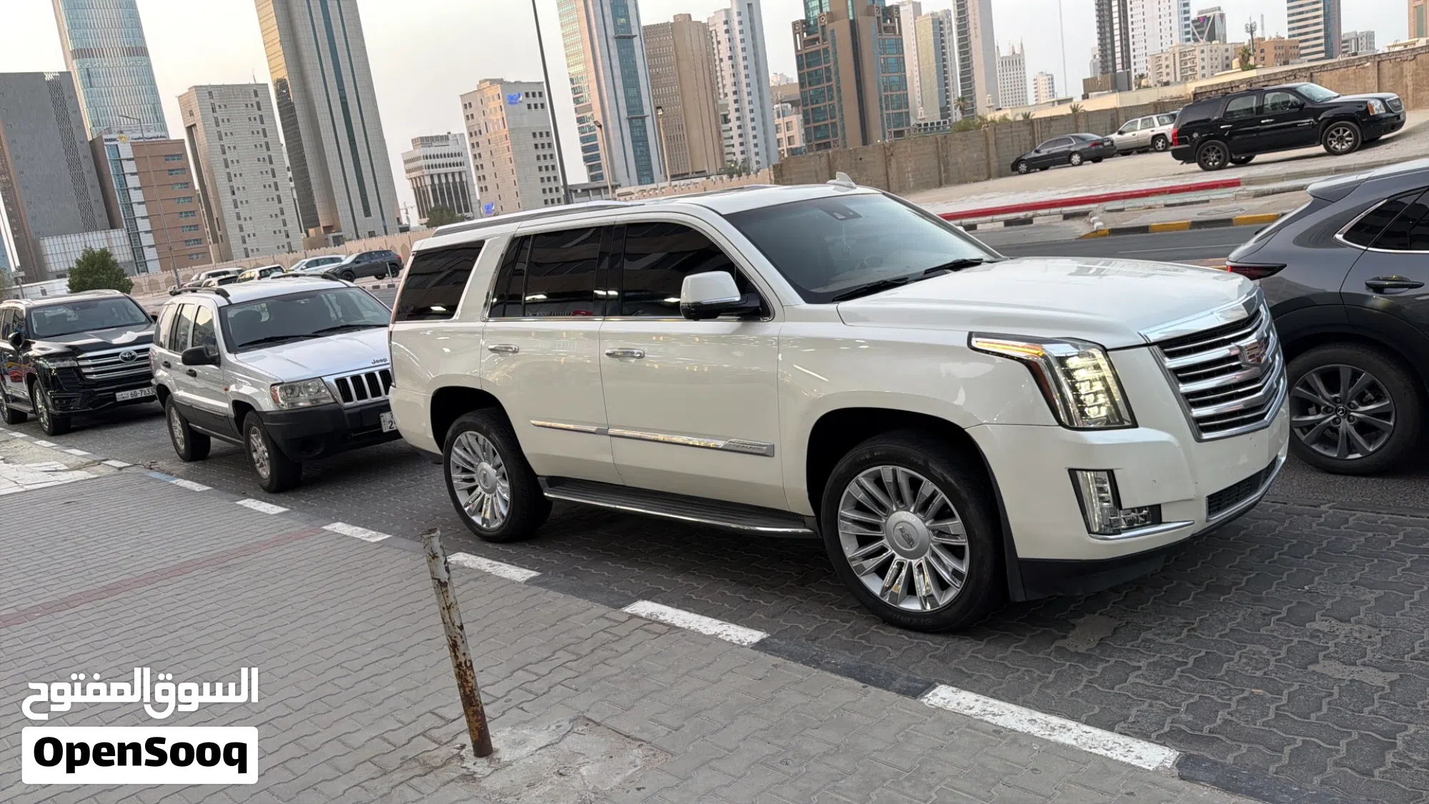 2015 كاديلاك Escalade