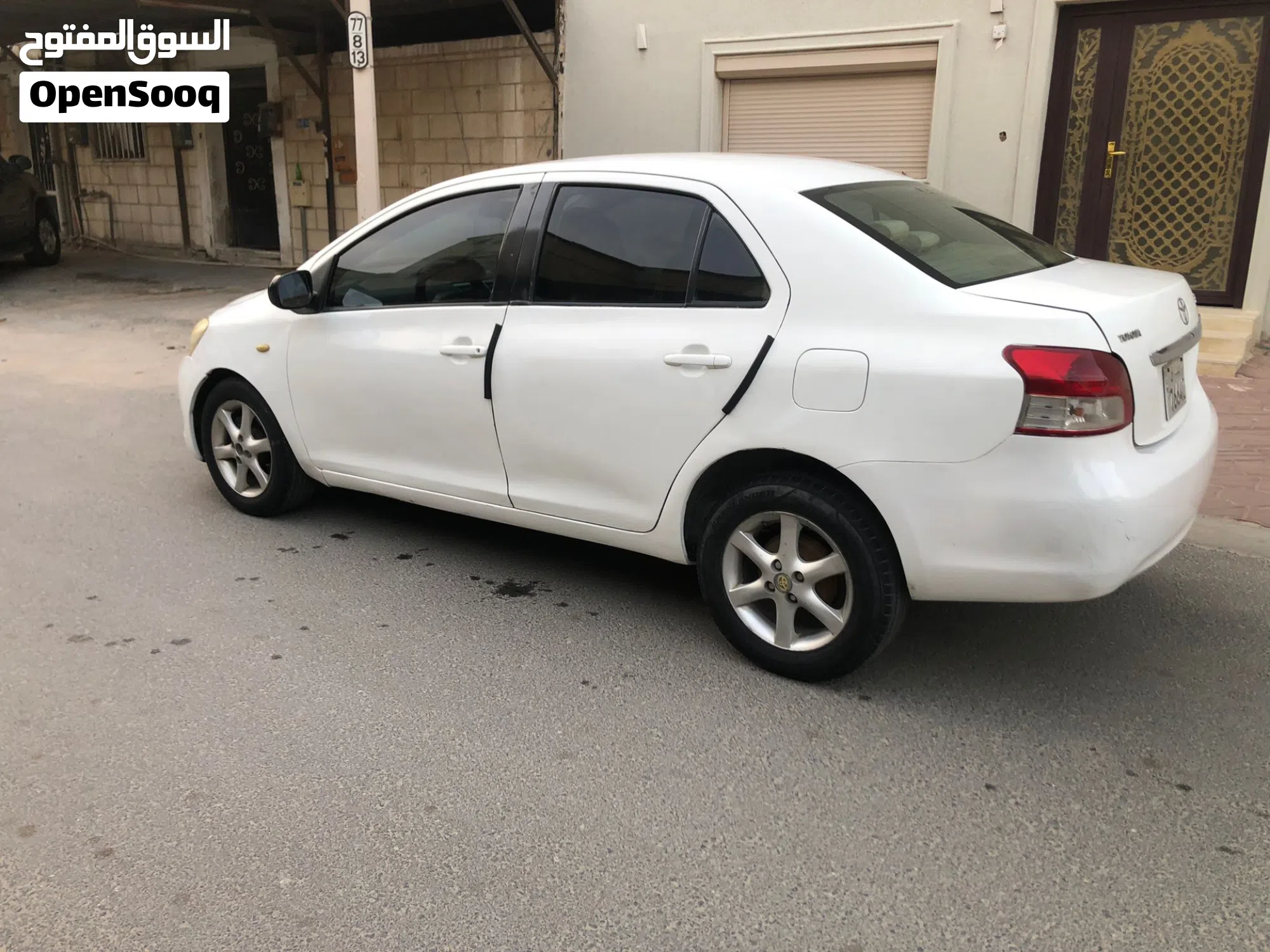 تويوتا يارس 2008 - سيدان موثوقة للبيع - image 1