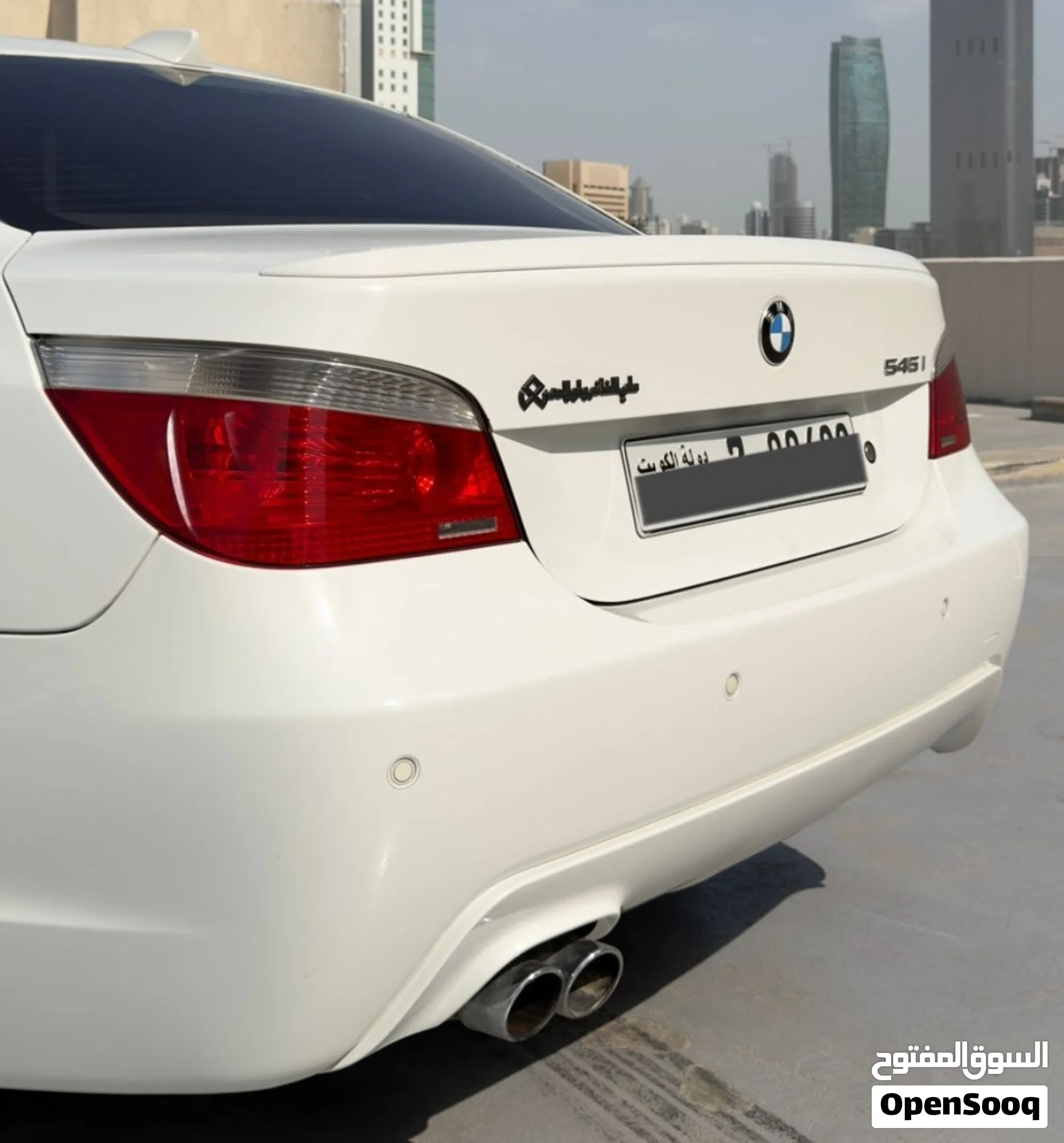 للبيع BMW 545I موديل 2004 ابيض من الداخل بيج ( بحالة نادرة ) ماشي 146 الف