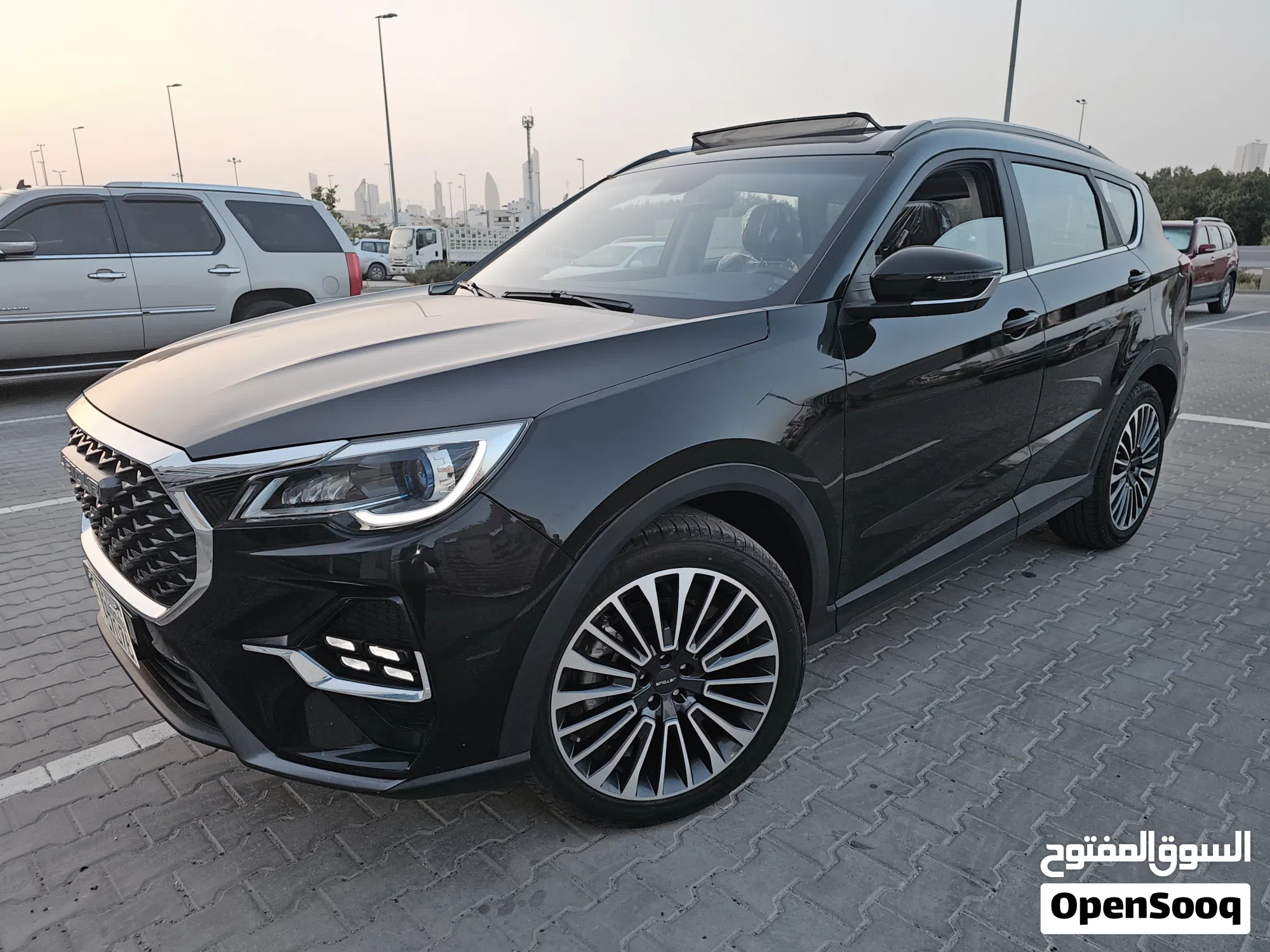 جيتور X70 2025 - SUV جديدة بمواصفات متقدمة - image 1