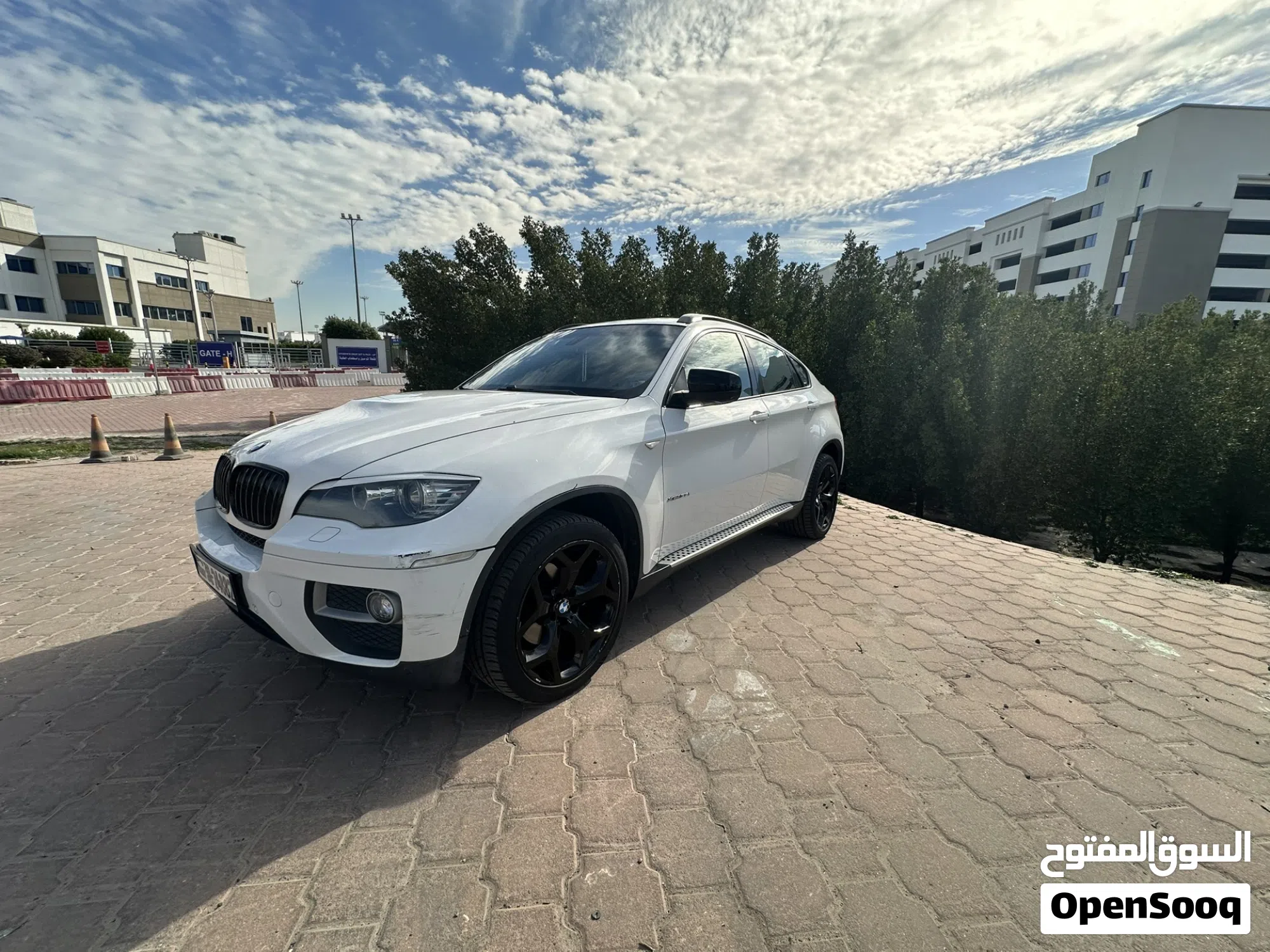 2014 بي ام دبليو الفئة X6 xDrive35i للبيع - image 1