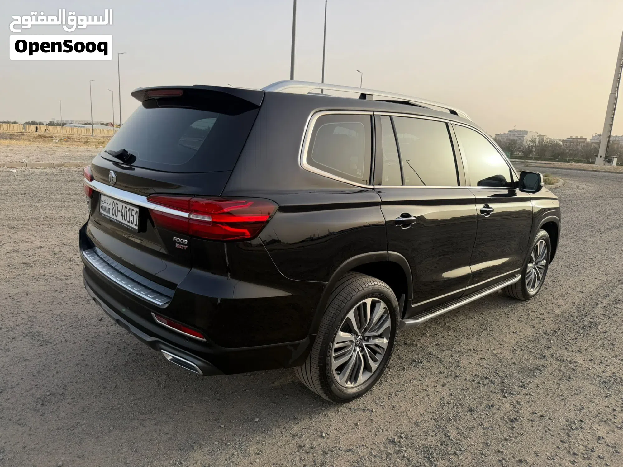 2024 ام جي RX8 - SUV واسعة بمواصفات الخليج - image 1