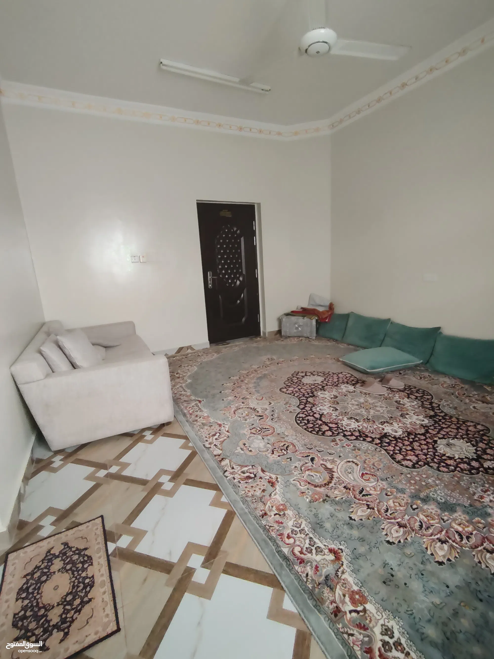 منزل بالعامرات /الحاجر للبيع