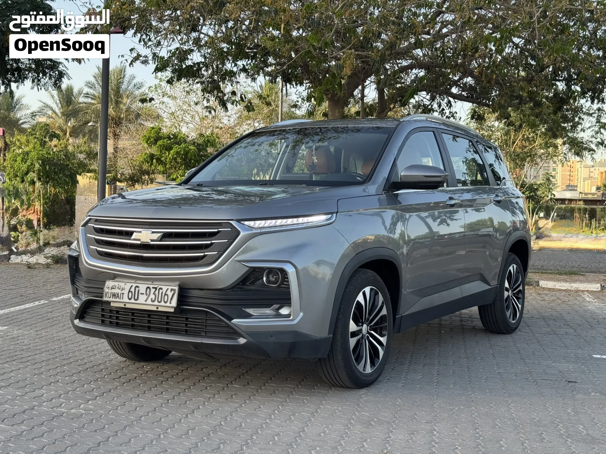 2023 شيفروليه كابتيفا LTZ - SUV مميزة للبيع - image 1