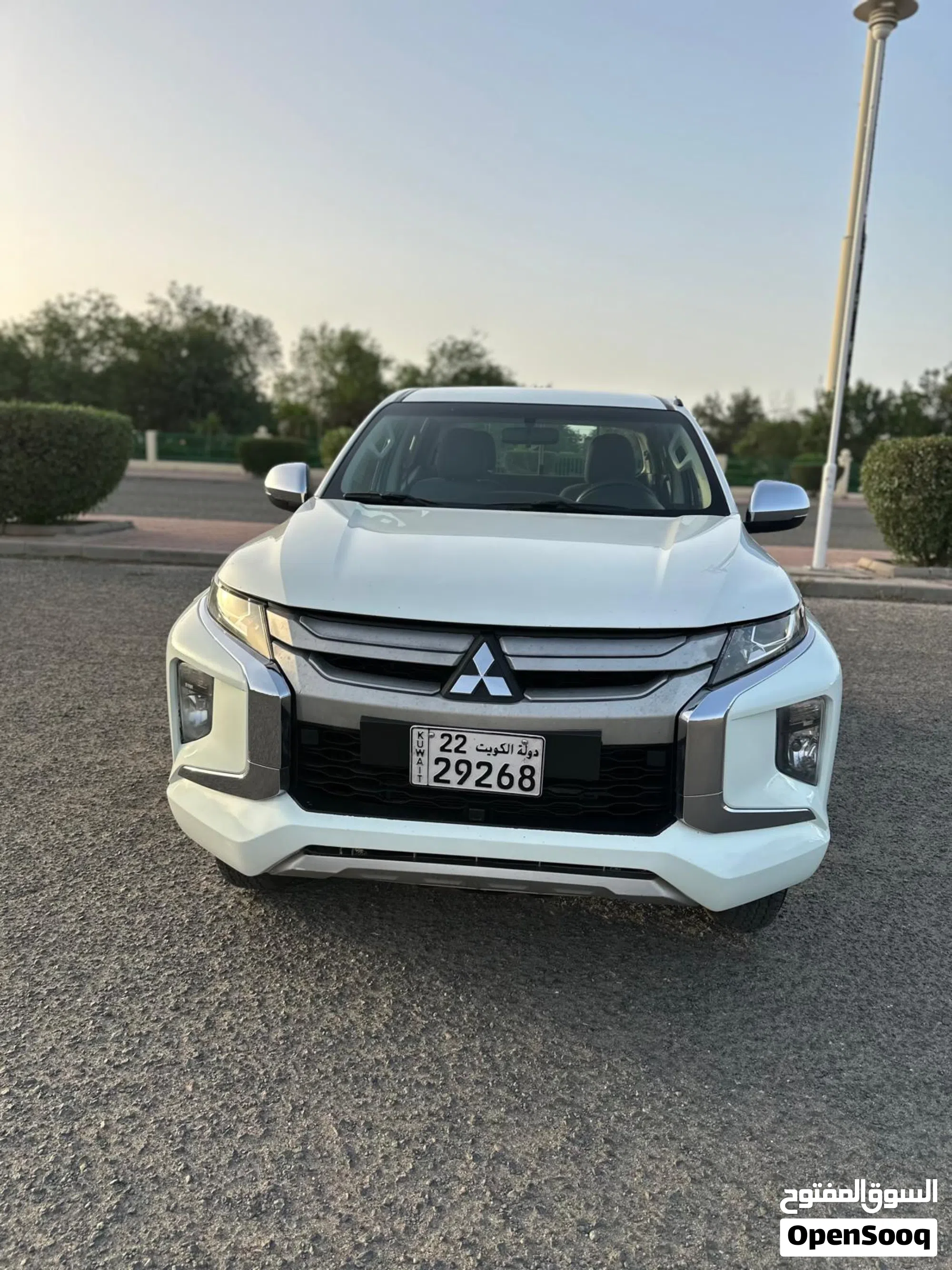 ميتسوبيشي L200 ستاندرد 2023 - بيك اب موثوق - image 1