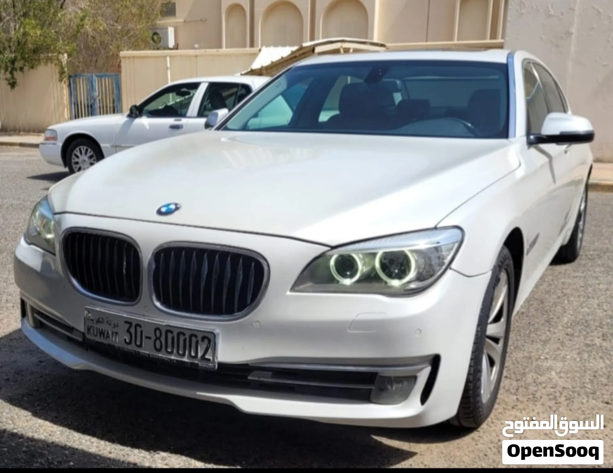 2014 بي ام دبليو الفئة 7 730 للبيع - image 1