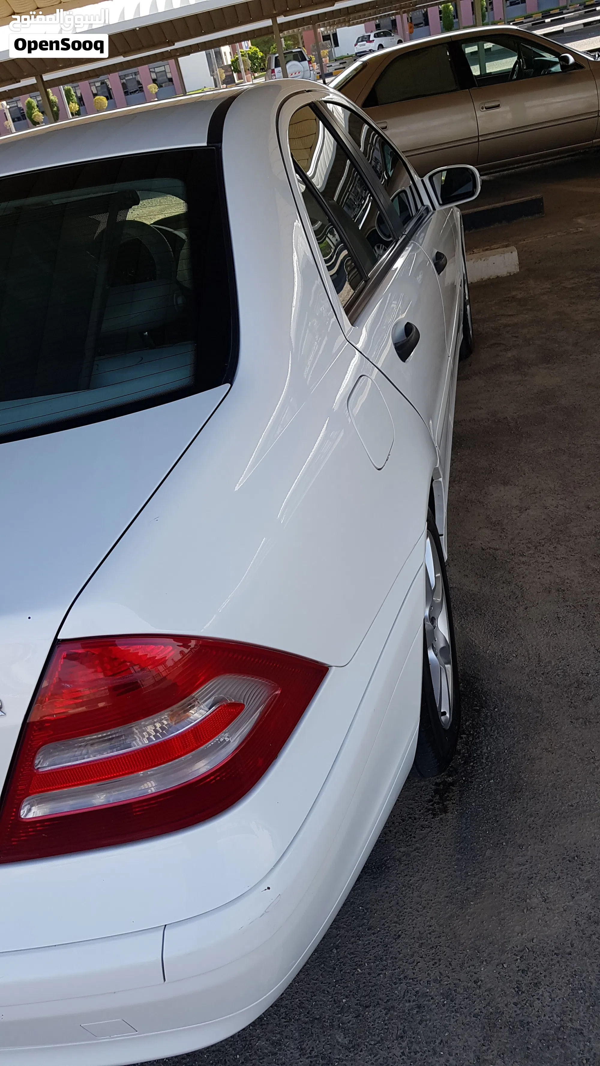 2005 مرسيدس بنز C-Class