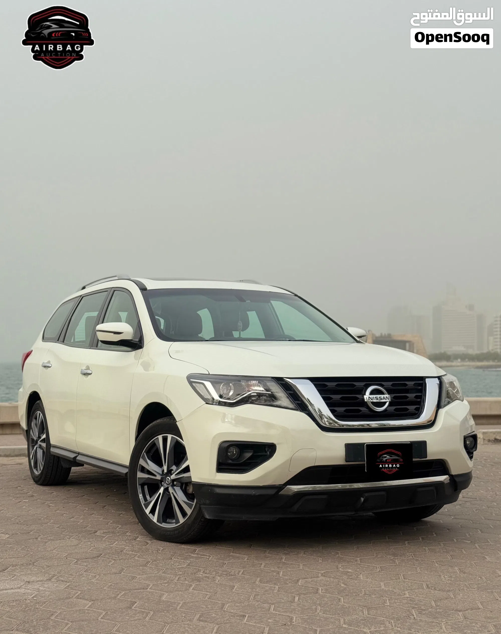 2019 نيسان باثفايندر SL - SUV عائلية فسيحة - image 1