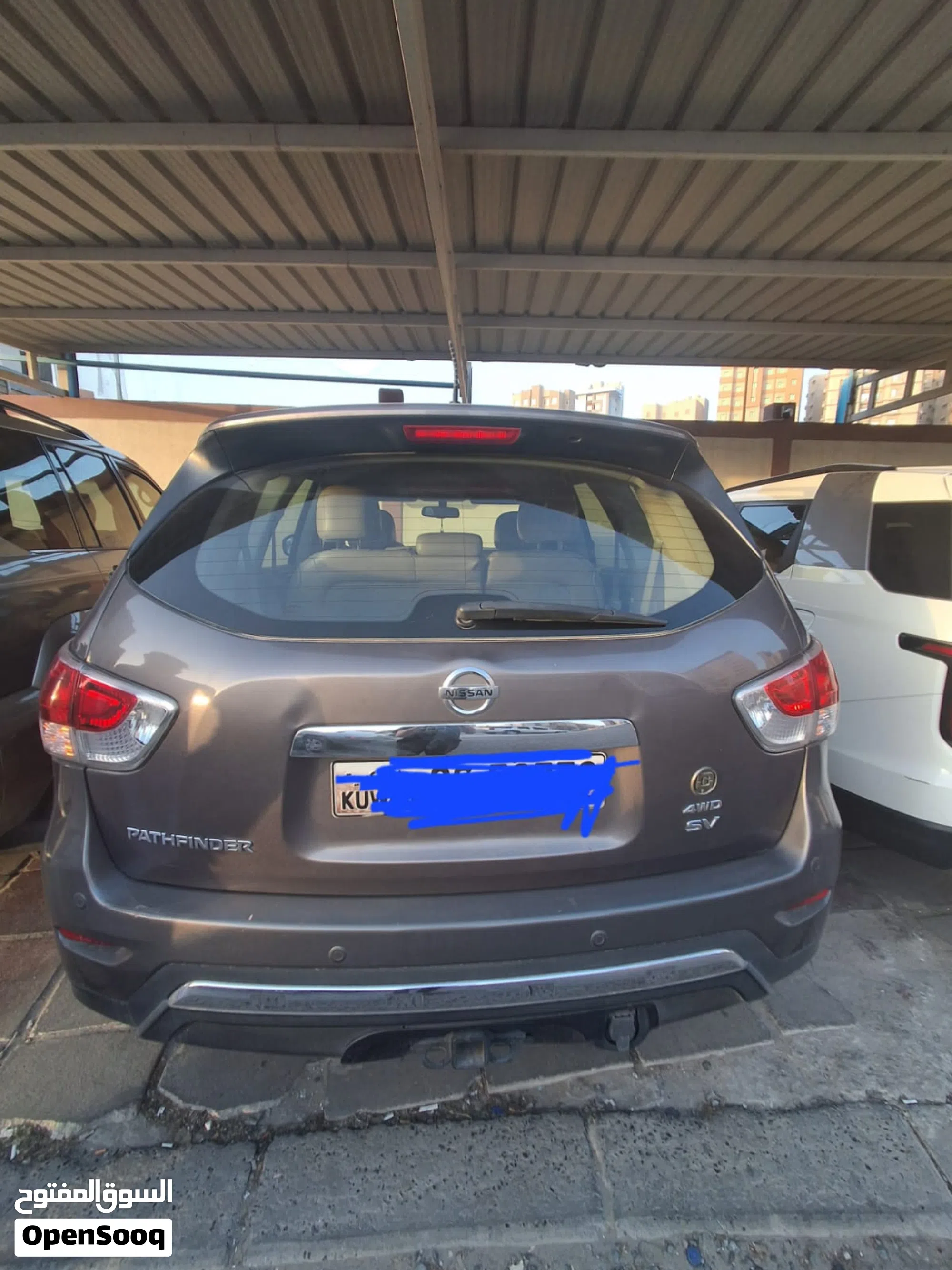 2013 نيسان Pathfinder