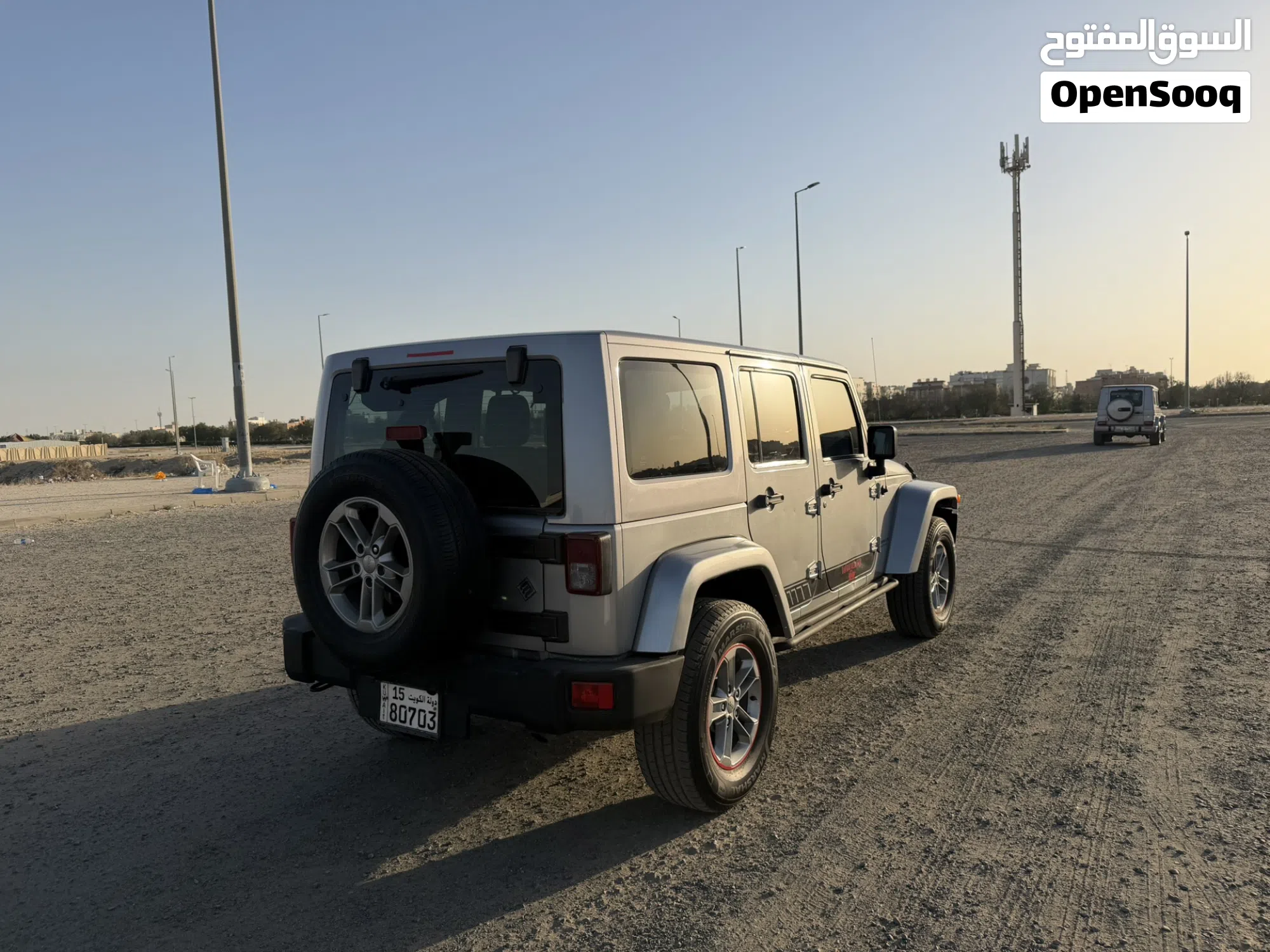 جيب رانجلر Sahara 2017 - SUV موثوقة للبيع - image 1
