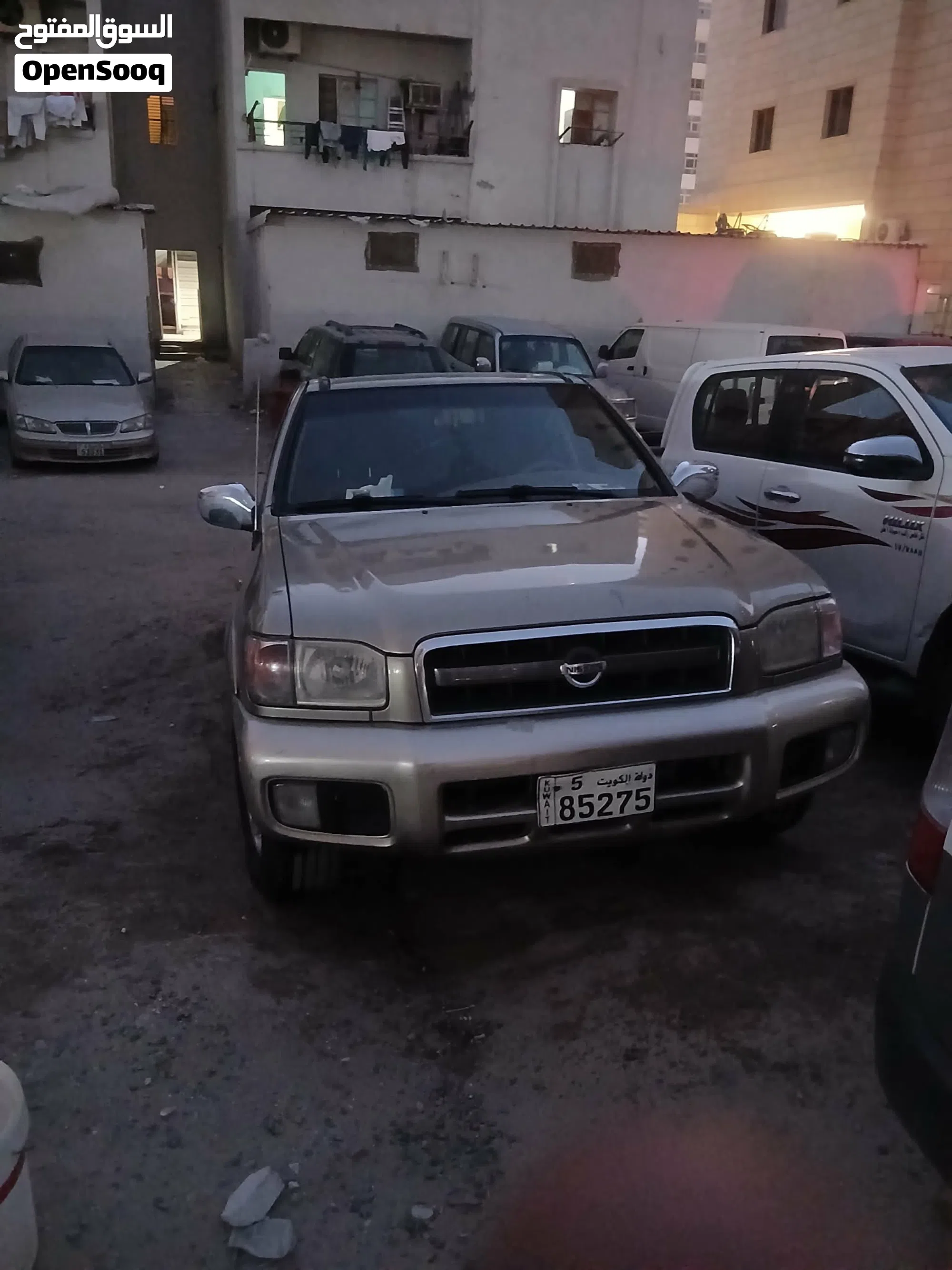 2005 نيسان Pathfinder
