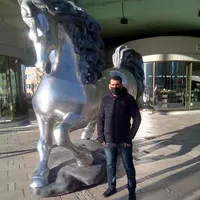 رائد رمال .