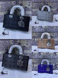 حقائب فندي نسائية للبيع في الإمارات - شنط نسائية : حقيبة يد نسائية, ظهر:  أفضل سعر | السوق المفتوح