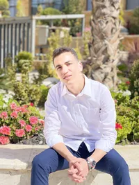 عادل