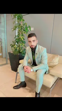 أحمد الجمل 