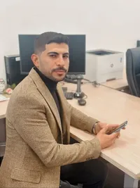 نشأت  مصاروه