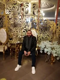 اياد ابوخمسة