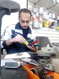 امين العزام