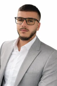 نور الدين محفوظ  حافظ حنايشه 