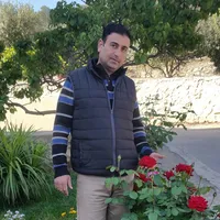 حاتم الفرارجه