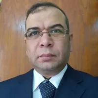 محمود مصطفي